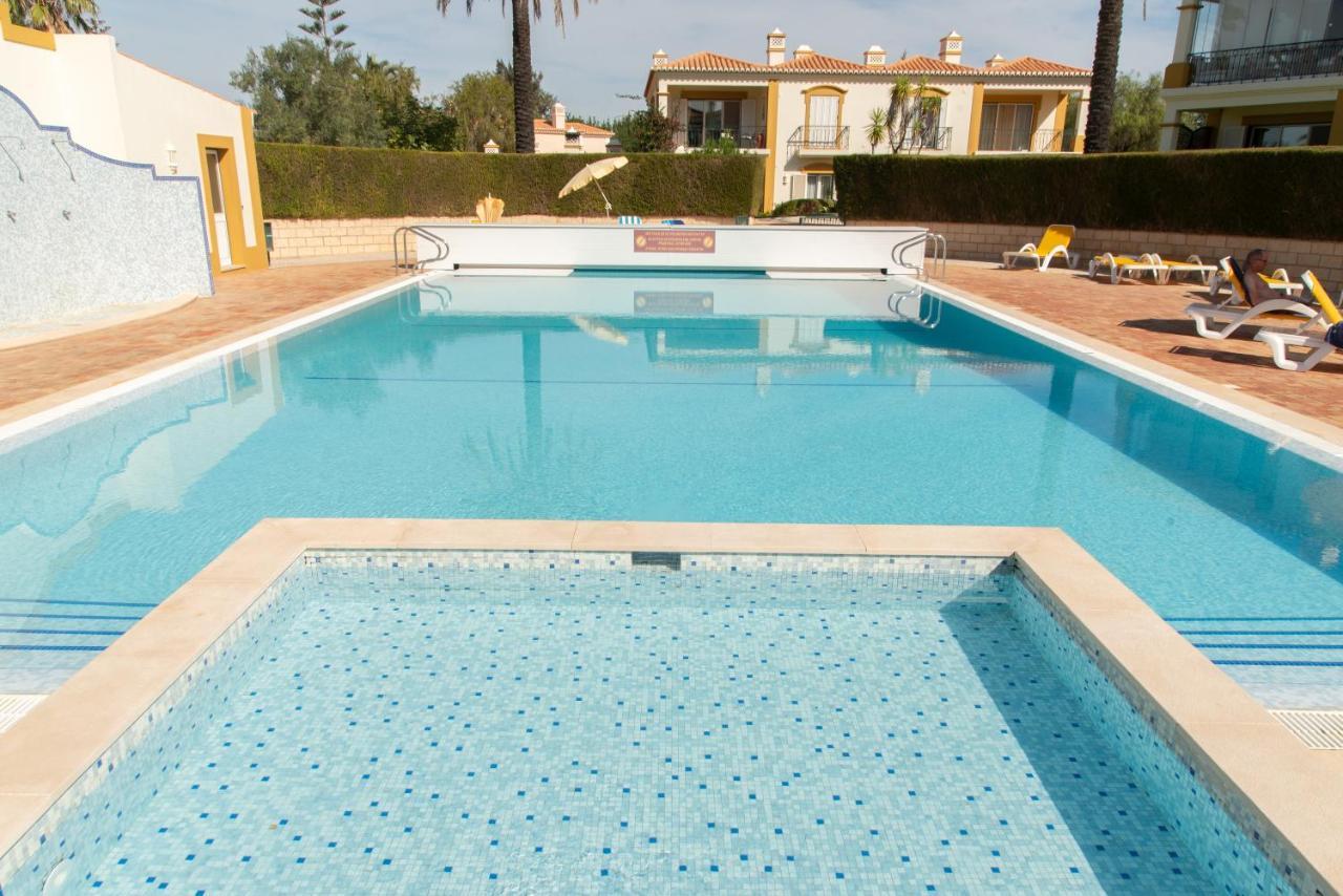 Carvoeiro, 2Br Pestana Gramacho Golf Apartment Estômbar Eksteriør billede